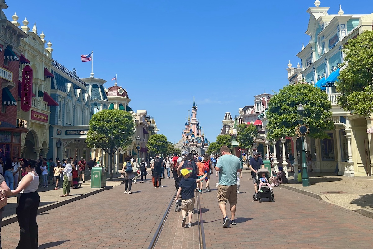 Disneyland Paris Main Street Castle