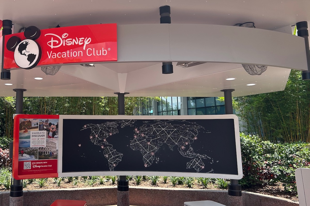 Disney Vacation Club Kiosk World Discovery Closeup