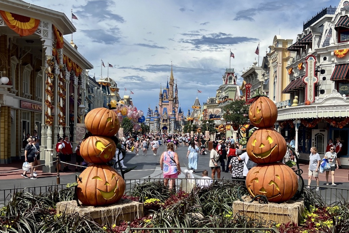 Magic Kingdom Main Street Halloween