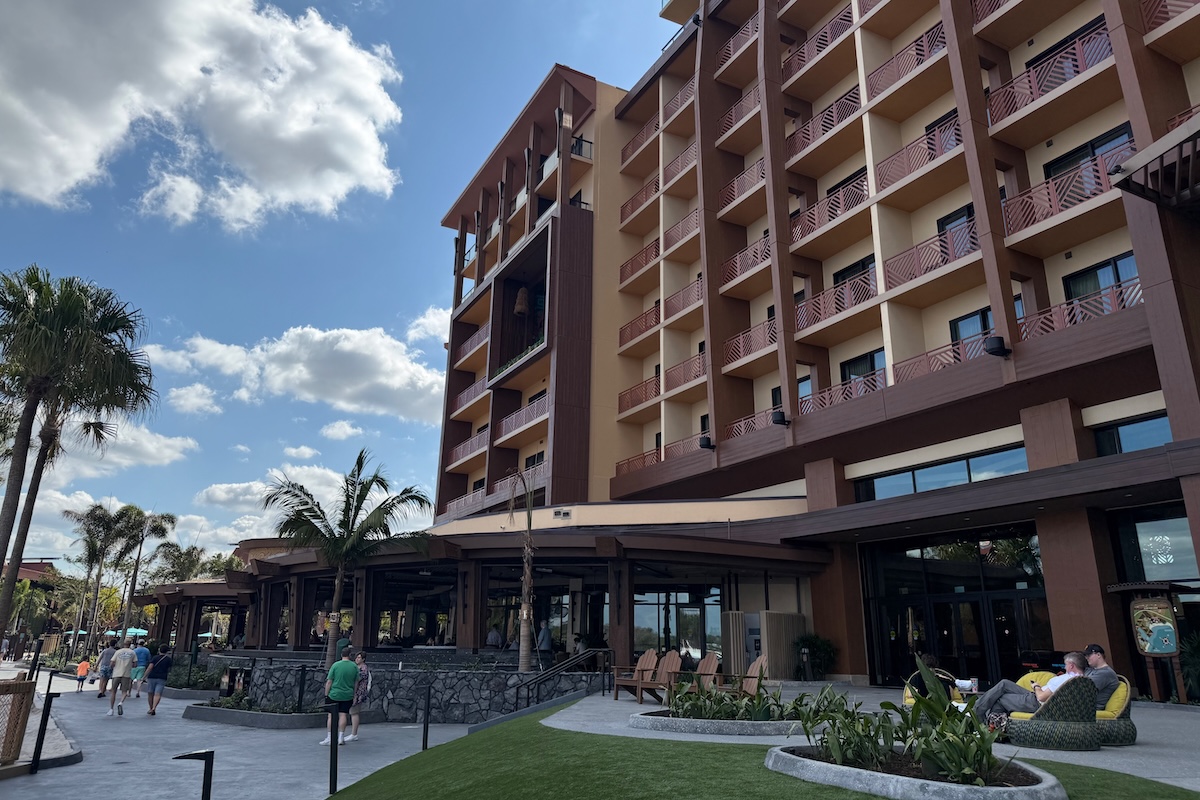 Disneys Polynesian Villas Island Tower Rear Side Day