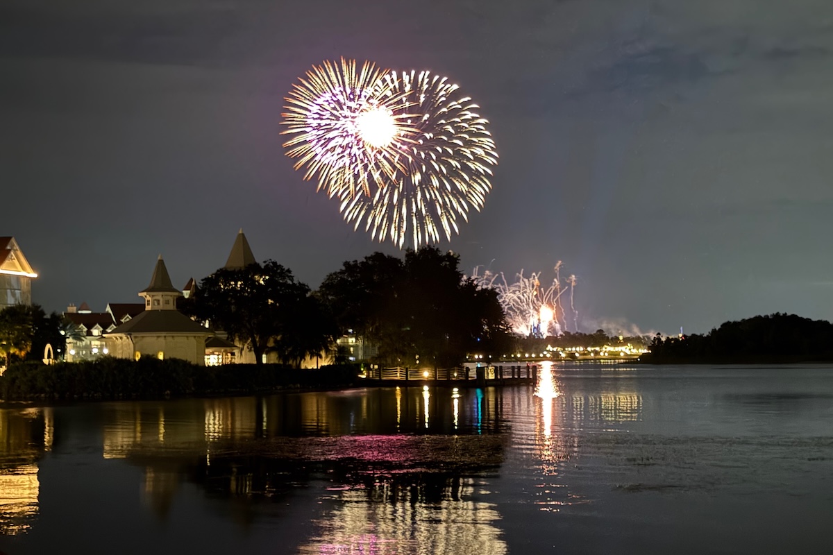 Villas at Disneys Grand Floridian Fireworks 1