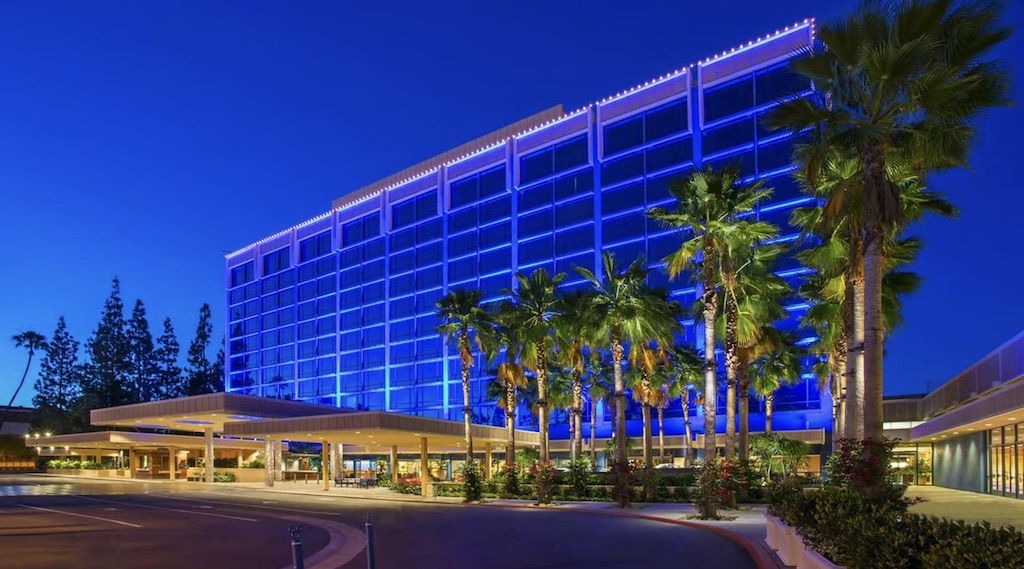 Disneyland Hotel Disney Vacation Club