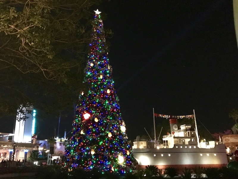 Disney's Hollywood Studios Holiday 2018