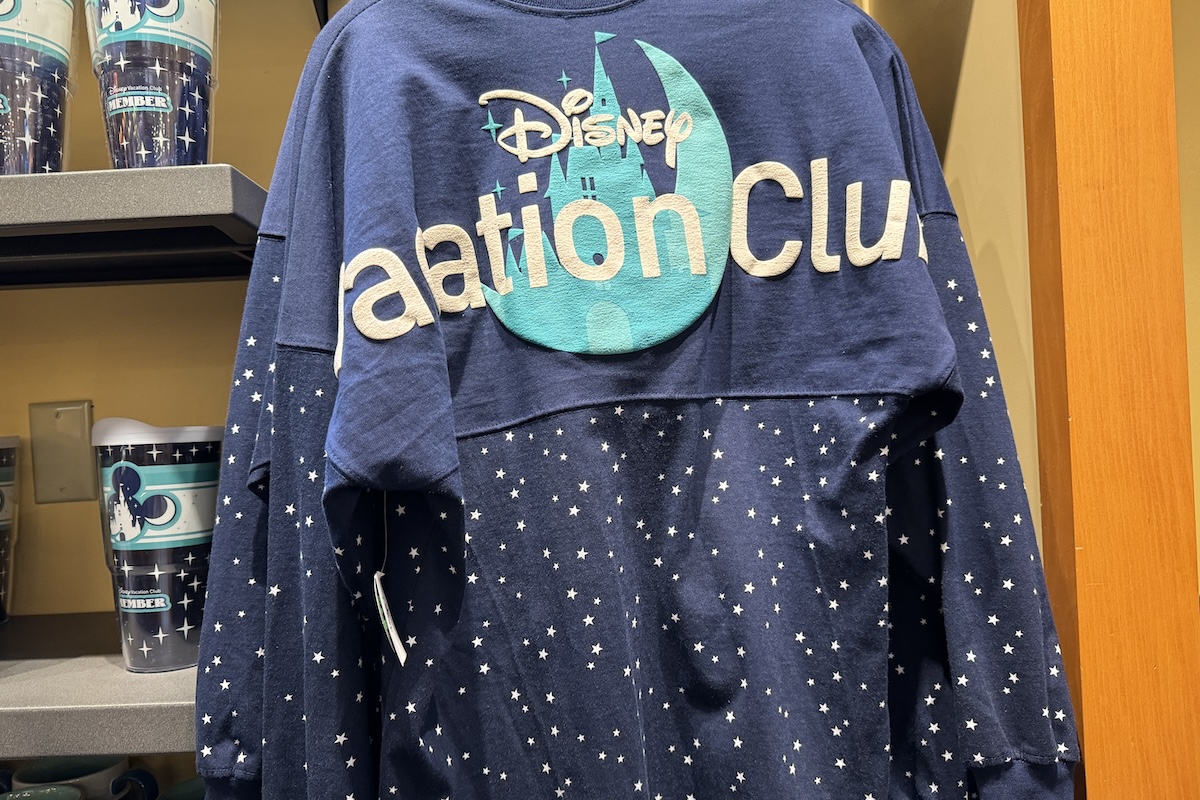 Disney Vacation Club Merchandise Glow 2024 February 1