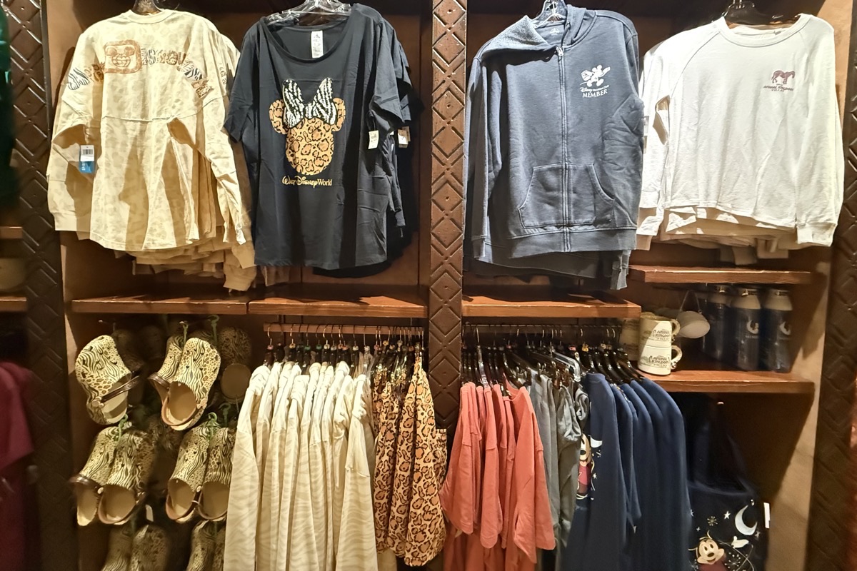 Disneys Animal Kingdom Villas Merchandise 202609d