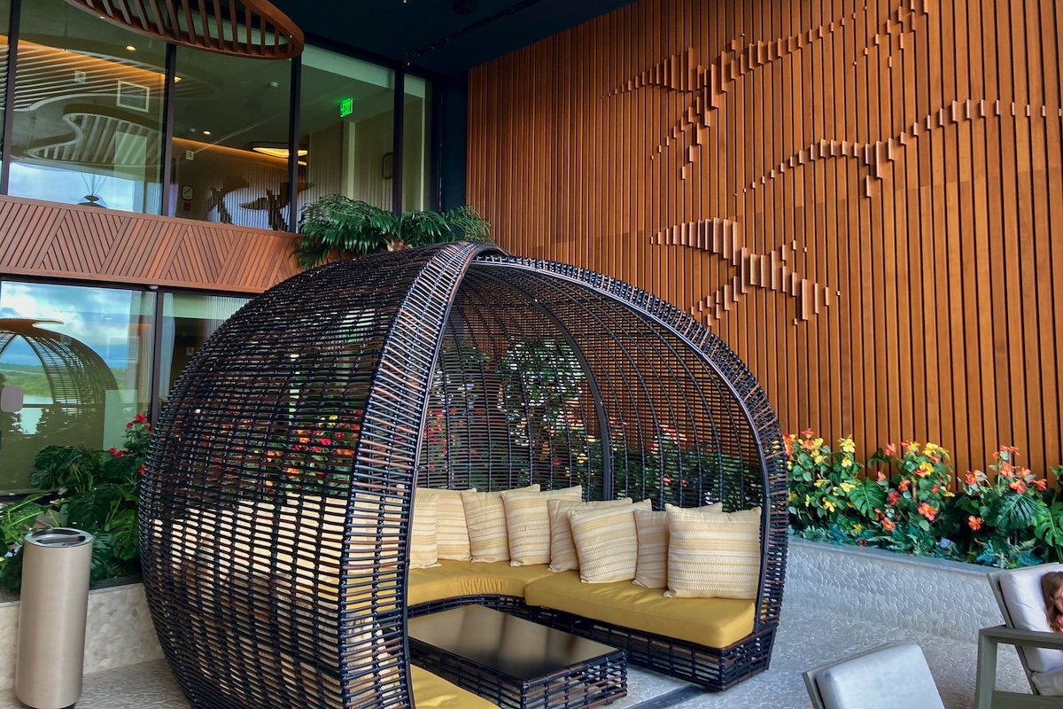 Disneys Polynesian Villas Island Tower Garden 1