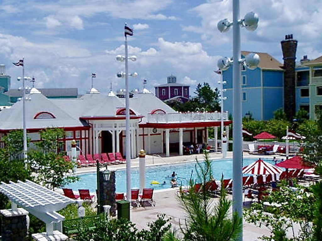 The Grandstand leisure pool