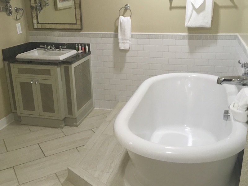 Tub and second vanity