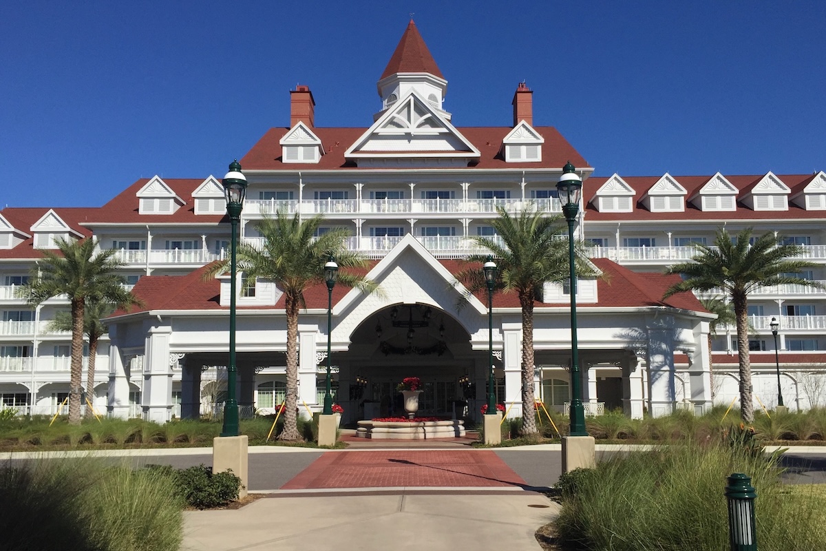 Villas at Disneys Grand Floridian Exterior Building 2