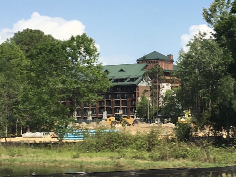 Wilderness Lodge - May 2016